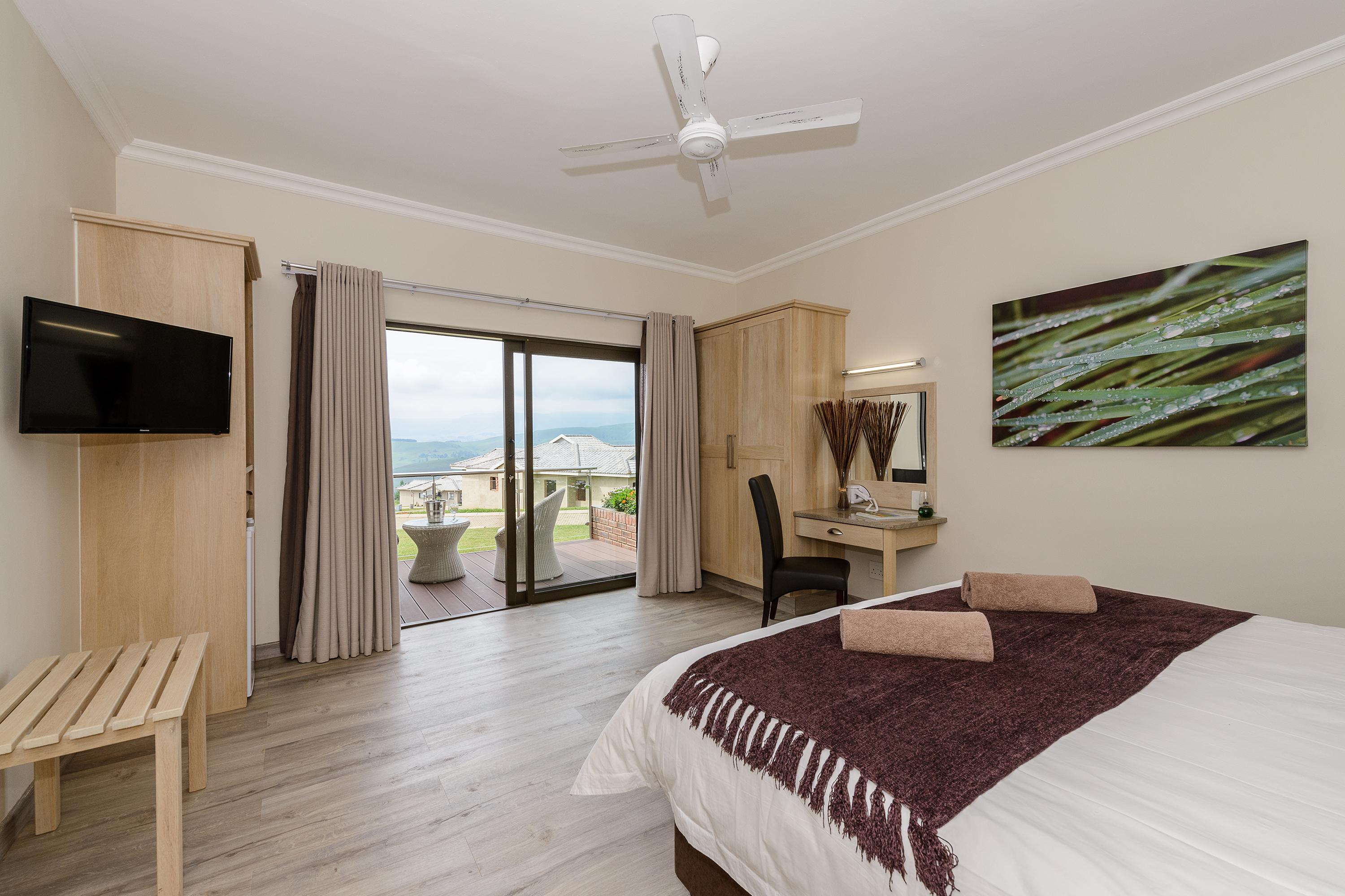 Cayley Mountain Resort Champagne Valley Zewnętrze zdjęcie