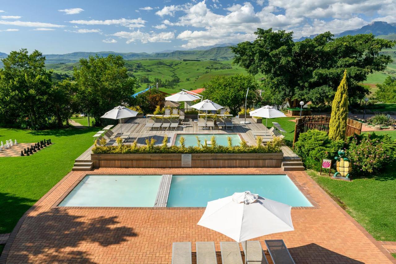 Cayley Mountain Resort Champagne Valley Zewnętrze zdjęcie